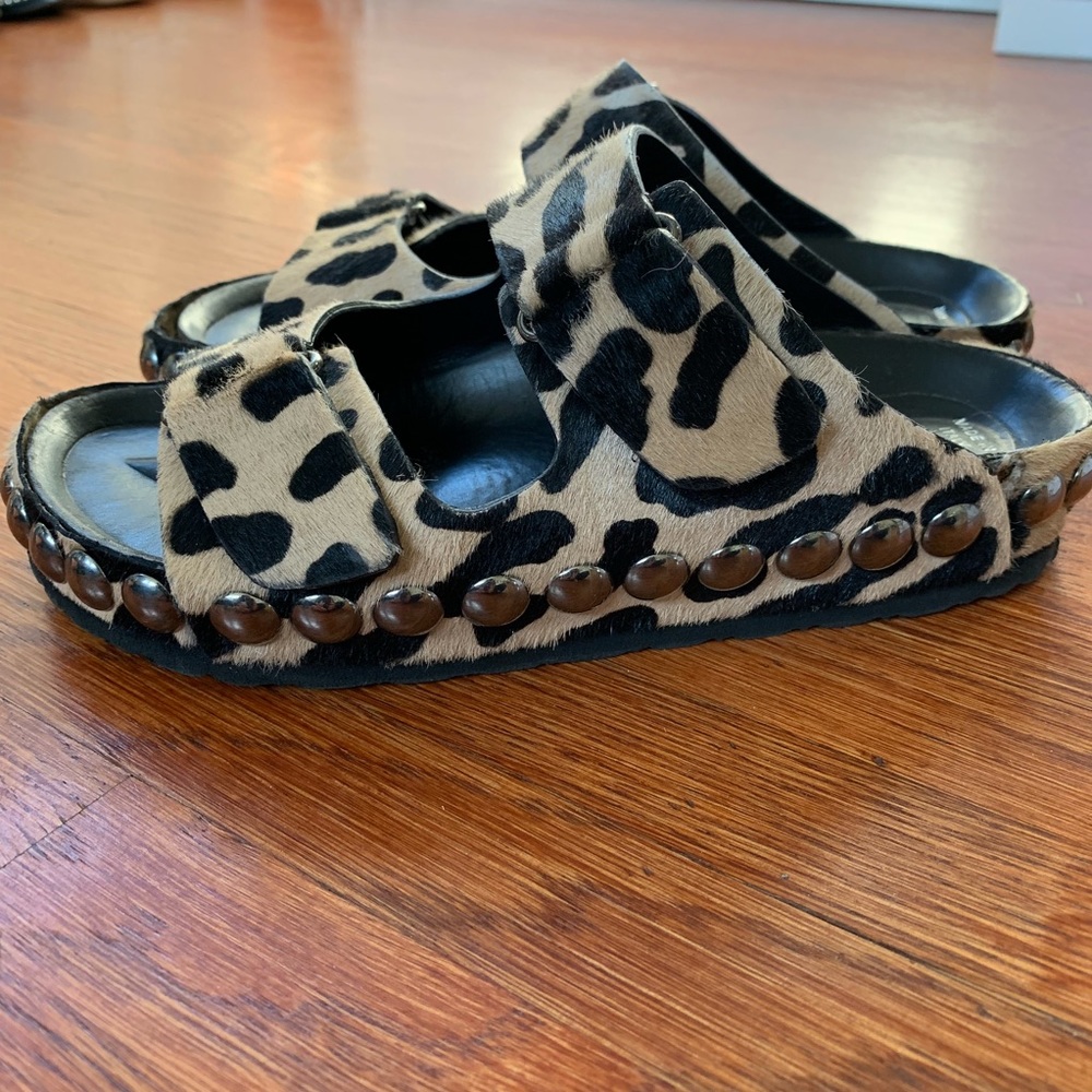 Gianvitto Rossi sandals.